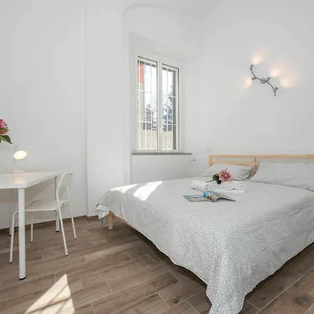 Апартаменты Sleeps 4